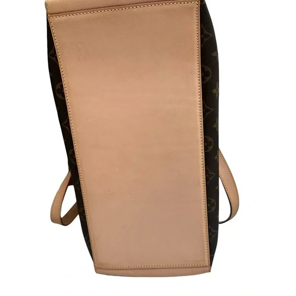 Louis Vuitton Cabas Mezzo Shoulder Tote Bag - Picture 8 of 15